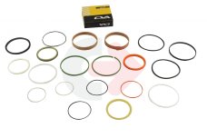 KOMPLET USZCZELNIEŃ CVA