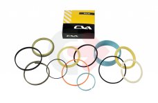 KOMPLET USZCZELNIEŃ CVA