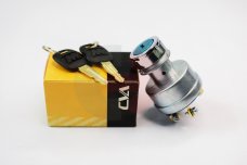 STACYJKA Z KLUCZYKAMI TRZYPOZYCYJNA CAT KOPARKO-ŁADOWARKA KOPARKA SPYCHARKA CVA