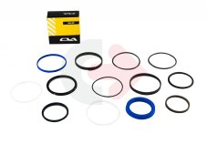 KOMPLET USZCZELNIEŃ CVA